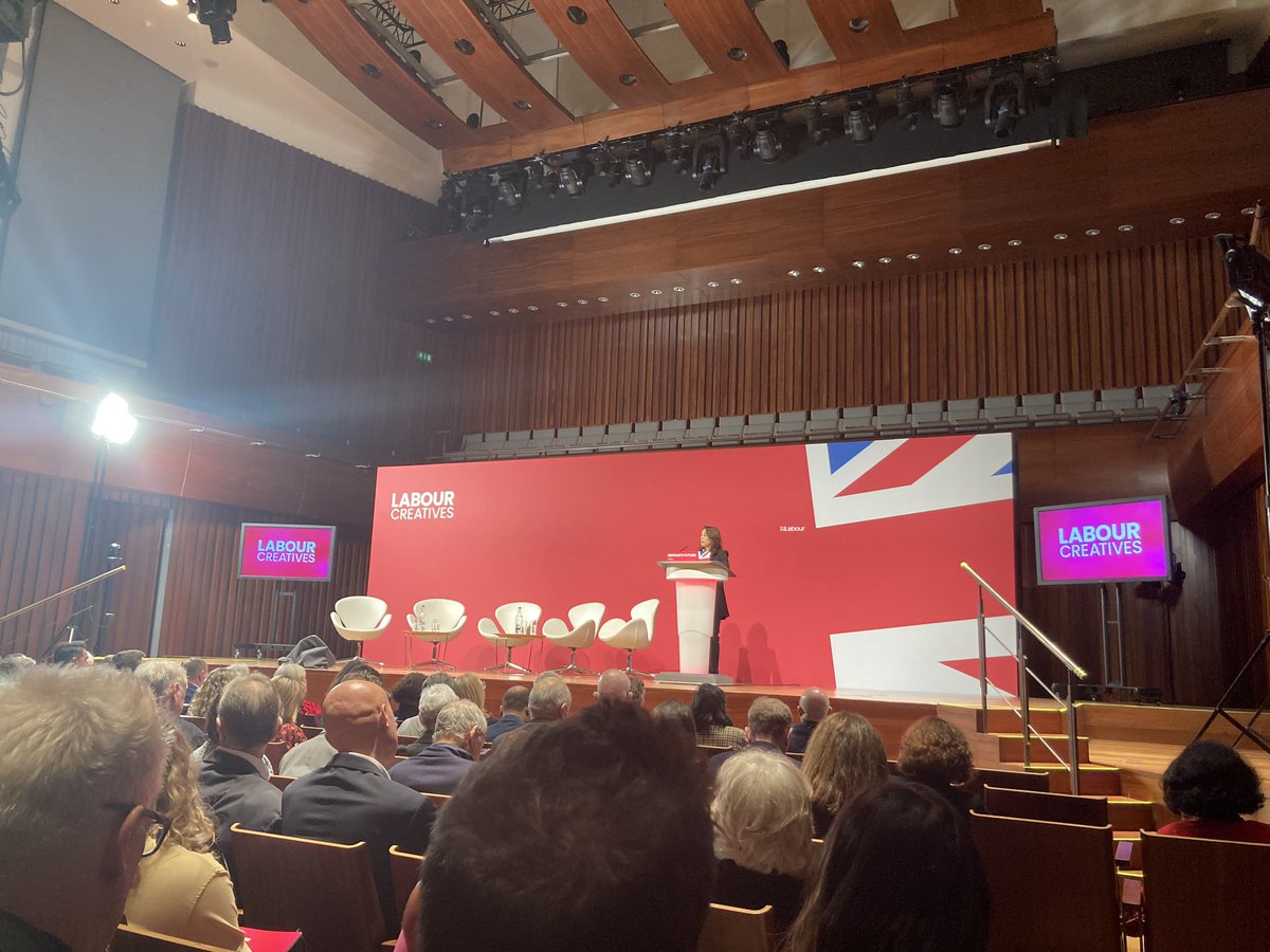 paulwfleming's tweet photo. I am currently listening to a lecture from the sponsor of @UKLabour’s #LabourCreatives conference.

The Bank of America. https://t.co/LvOBTadkJX