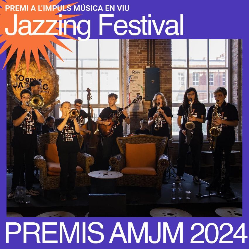 amjmcat's tweet photo. El Jazzing Festival (@jazzingfestival) se'n va endur el #PremiAMJM2024 a l'Impuls de la Música en Viu.
Noemí Osorio, de la Junta AMJM, va fer entrega del guardó a Joan Chamorro i Blanca Gallo.
#AMJM #jazz #music https://t.co/wiKt3sg6qN