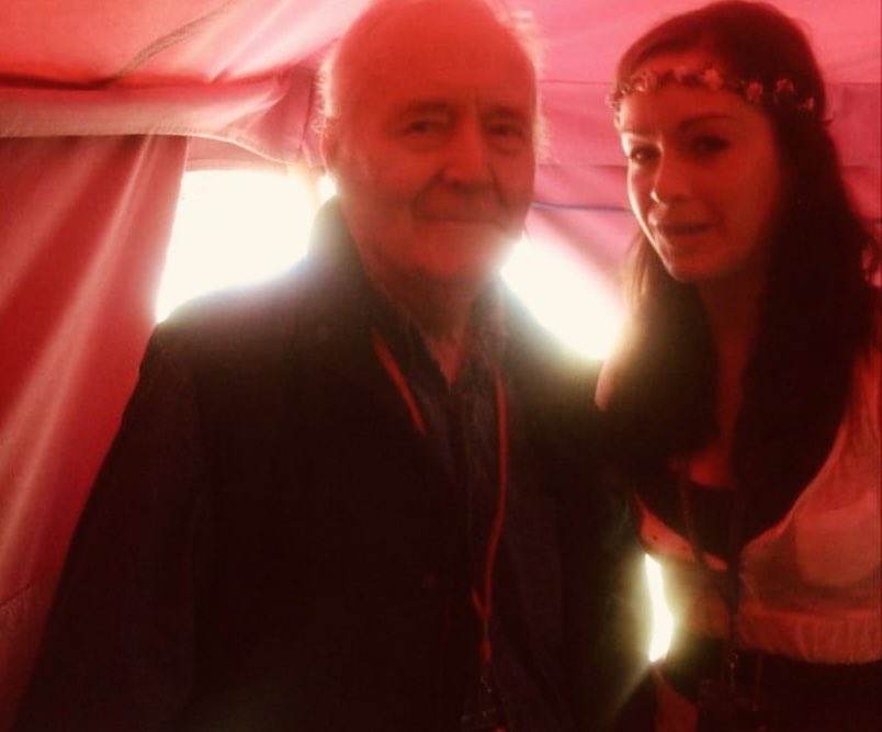 Our beautiful Comrade #TonyBenn left us #OnThisDay 10 years ago.
Will never forget marching for peace  with him (which he did till the end) and sharing our hopes for a better world @glastonbury #Leftfield

#HeEncouragedUs