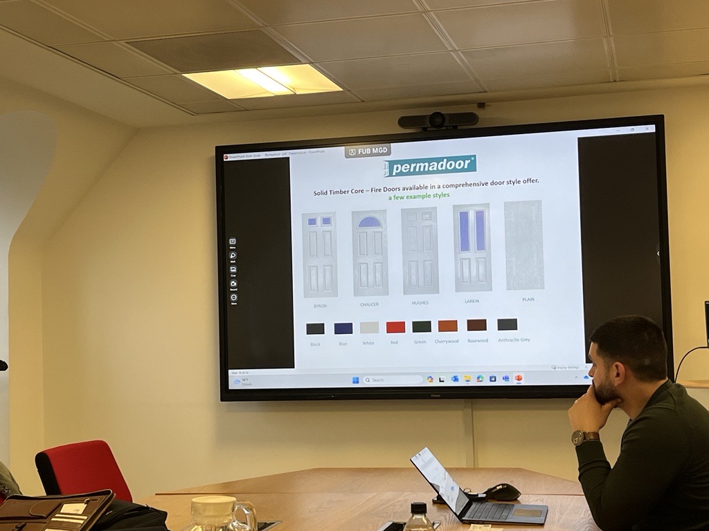 💡 It was great to meet the team from @EpwinGroup at our office yesterday and learn about the fantastic work they are doing, particularly with the #firedoors and #windows, operating under brands such as @permadoor and @WrekinWindows. For more, contact👉 lse.lhcprocure.org.uk/contact-us/