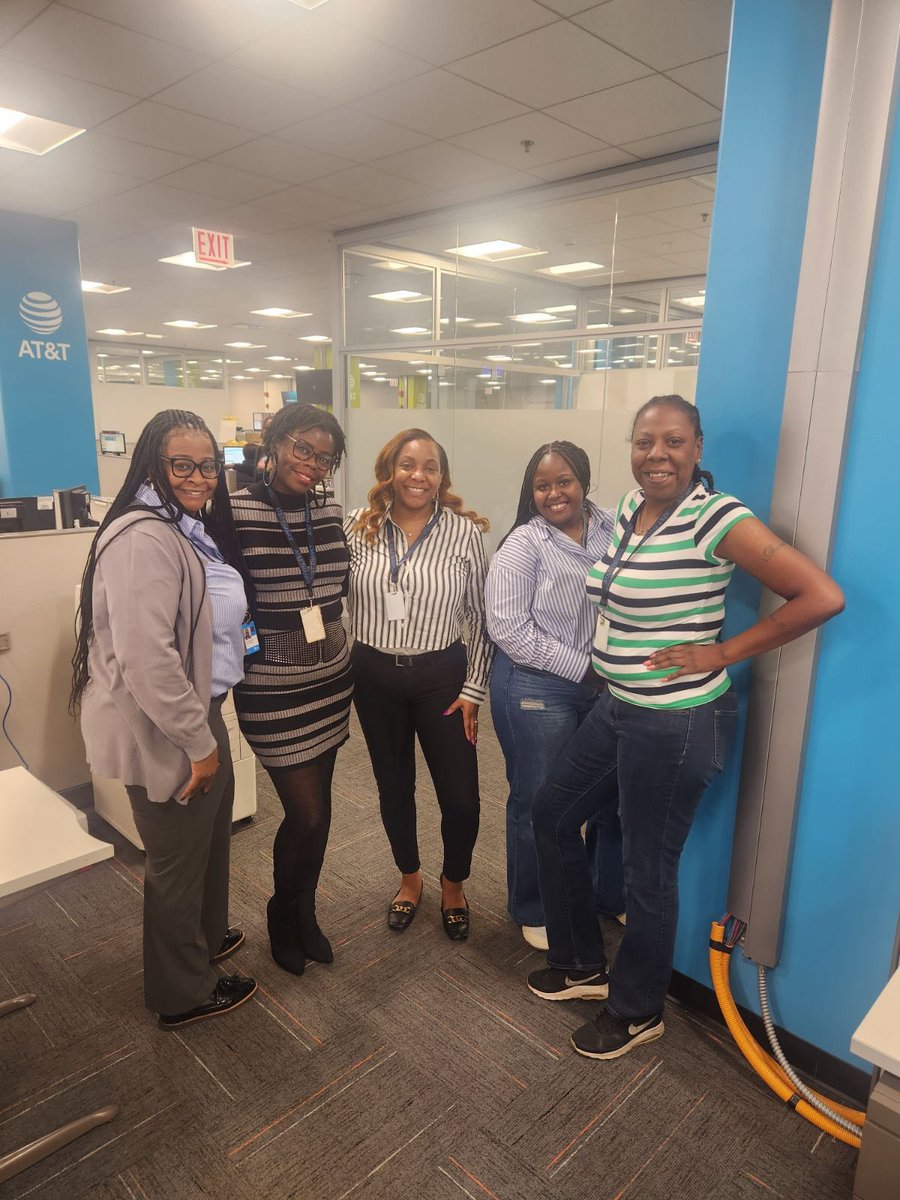 Chicago BB Loyalty (@chicago_elite_) on Twitter photo Team Janie celebrating 
“Working Women Wednesday”. 
Hats off to all the working Moms who continue to make it happen for their families and our customers! 
#CheckOutTheStripes #WomensInternationalMonth #GarciaCulture #LifeAtAtt #WolfPAK Team Janie celebrating 
“Working Women Wednesday”. 
Hats off to all the working Moms who continue to make it happen for their families and our customers! 
#CheckOutTheStripes #WomensInternationalMonth #GarciaCulture #LifeAtAtt #WolfPAK