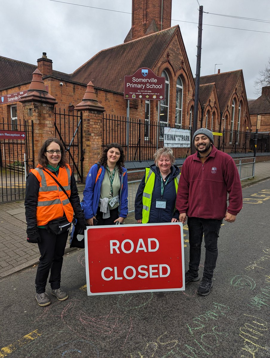 Today we held the first of three play streets at @somerville_pri in Small Heath. Great to be working in partnership with school staff and @BhamCityCouncil to marshall the car free school street and provide activities for the pupils! #BigWalkAndWheel