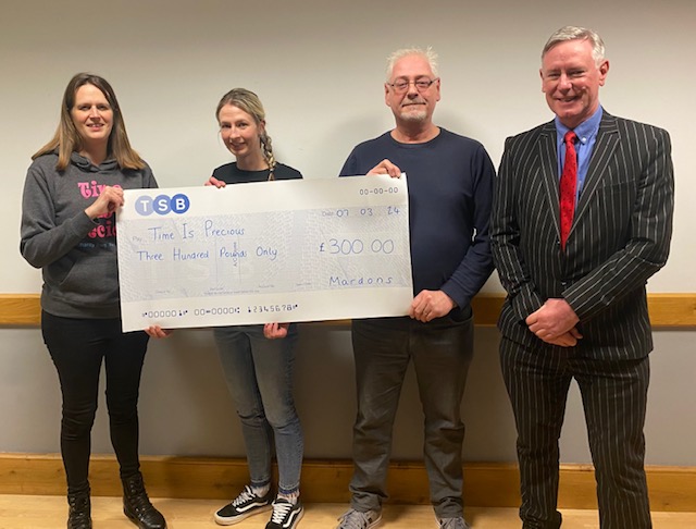 Thanx 2 <a href="/mardonsclub/">Mardons Club</a> for organizing a Race Night in memory of the lovely Keith Ball. #appreciation #ThankYou #supportchildreninhospital #racenight @CDB