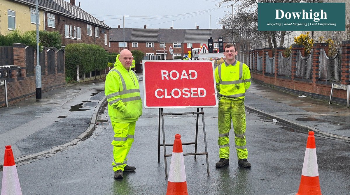 DowhighLtd's tweet photo. A belated welcome to Anthony Howey and Andrew Dobson who have joined the Dowhigh team and are working in our traffic management team on our Sefton Maintenance contract. Welcome to the team guys!
#newstarters #trafficmanagement #Sefton #roadmaintenance #roadpatching #potholes https://t.co/EK66Hr4HvX