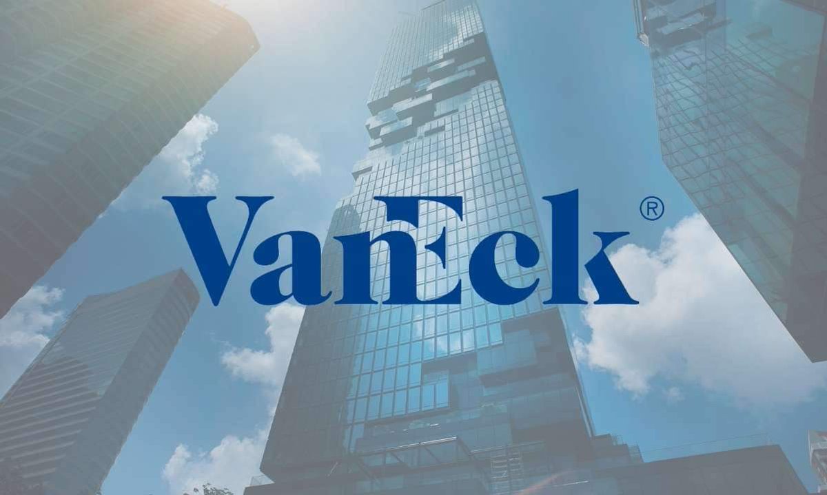 cryptopeworg's tweet photo. VanEck announces the removal of all trading fees on the Bitcoin ETF until March 31, 2025.📢🚨
#Cryptocurrency #Bitcoin #BitcoinETF https://t.co/CmEw2xlLVZ