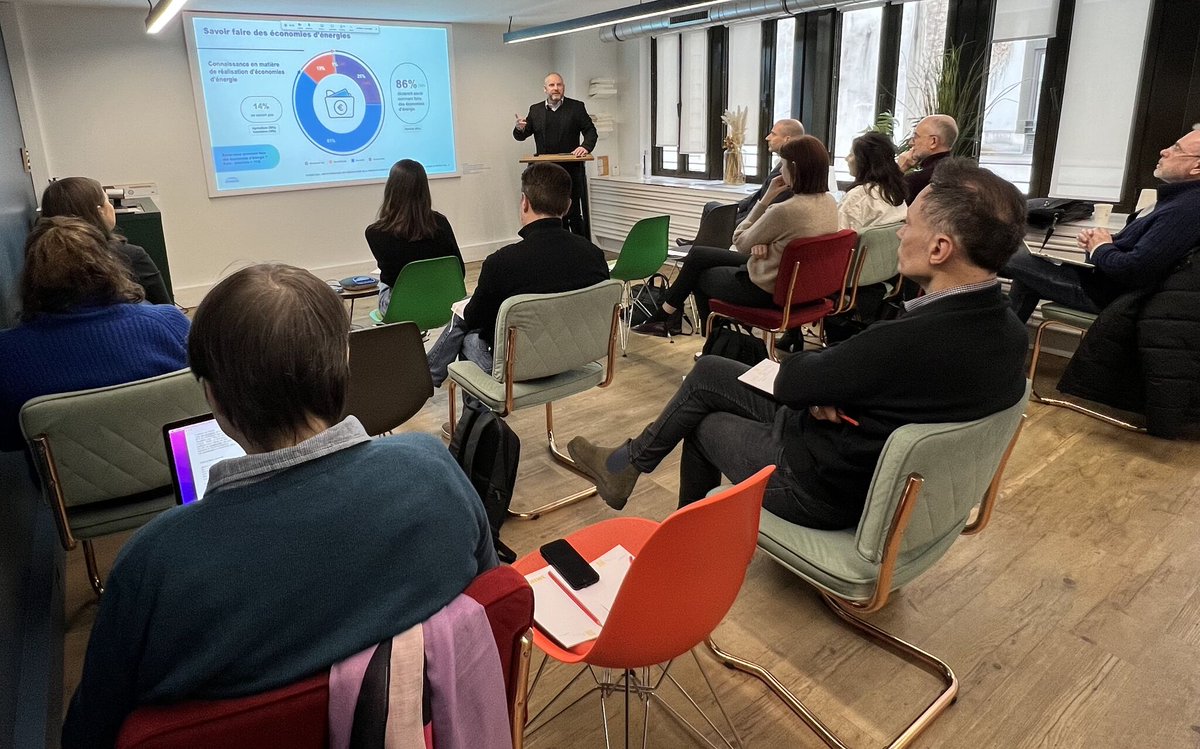 Nous avons eu le plaisir de présenter en conférence de presse les résultats de l'Observatoire de la Transition Energétique des professionnels réalisé pour @ENGIE_pros
Résultats ici : lnkd.in/eSZ9frgb
#énergie #transitionénergétique