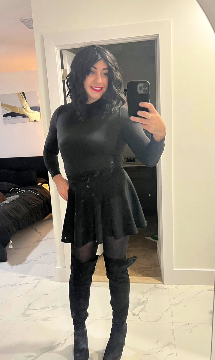 DanielleFemmy's tweet photo. Hello there 😘

#sissy #femboy #xdress #xdresser #crossdresser #sissyboy #sissyboi https://t.co/WCynx9BRsN