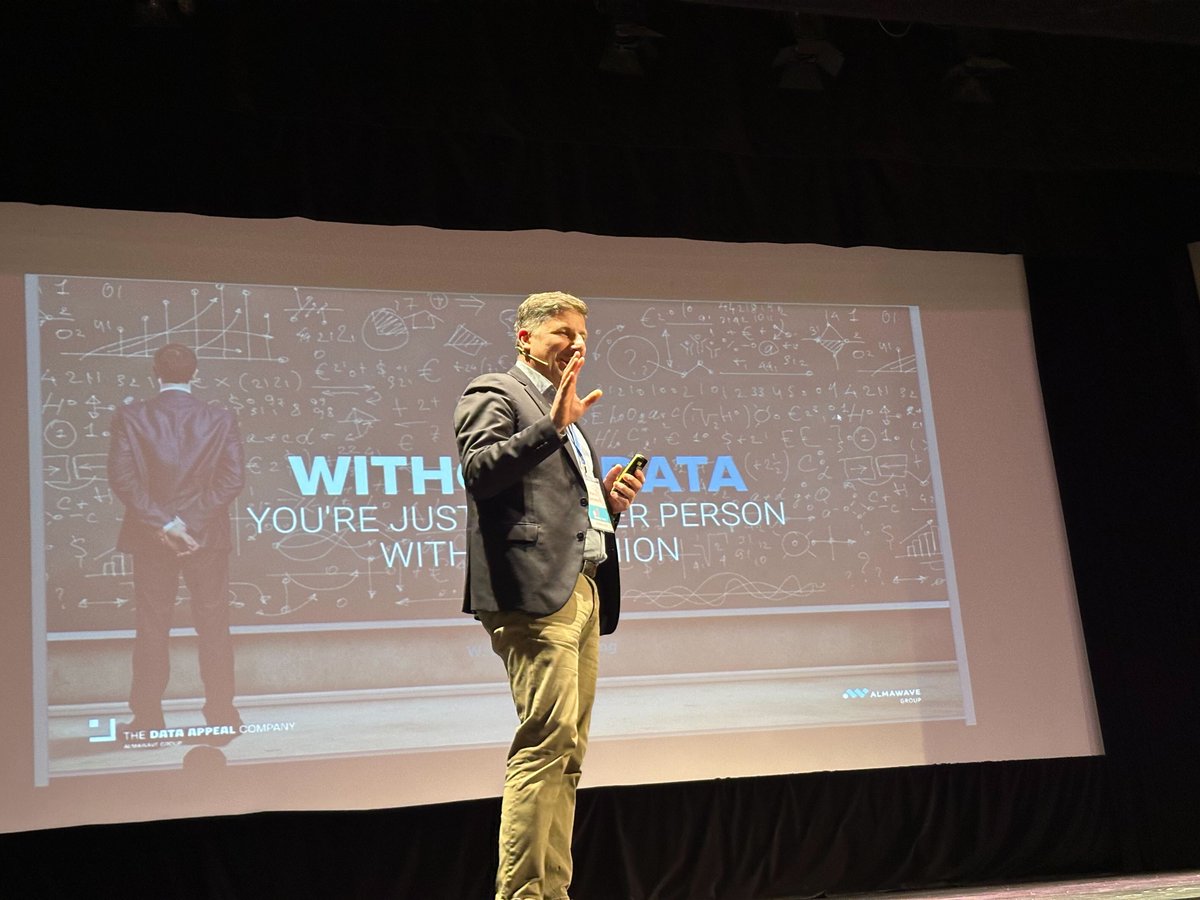 DataAppeal's tweet image. Presente al #DigitalWay di Ferrara anche il nostro Sales Director, @identitag, con l'approfondimento "Rivoluzione Digitale: come sfruttare i #Dati e #AI per crescere”.
#toccailfuturo #digitalway2024