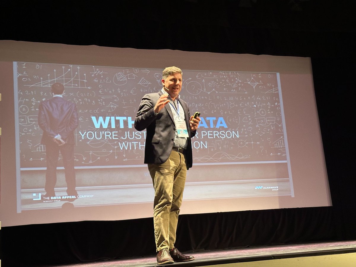 DataAppeal's tweet image. Presente al #DigitalWay di Ferrara anche il nostro Sales Director, @identitag, con l'approfondimento "Rivoluzione Digitale: come sfruttare i #Dati e #AI per crescere”.
#toccailfuturo #digitalway2024