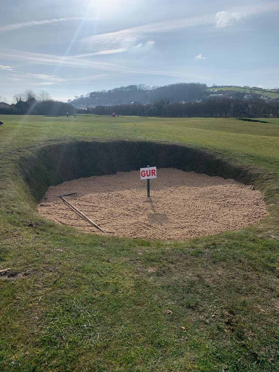 TenbyGolfClub's tweet photo. This week our greenkeeping team have been busy revamping the bunker on the 15th hole with fresh turfing along the sides, and then reshaped with new sand. 🌱
They've also completed the path on the 4th with some lovely cockle shell surfacing. 🐚🌊🦈
#greenkeeping #courseupdates https://t.co/HJzrKG8OPP