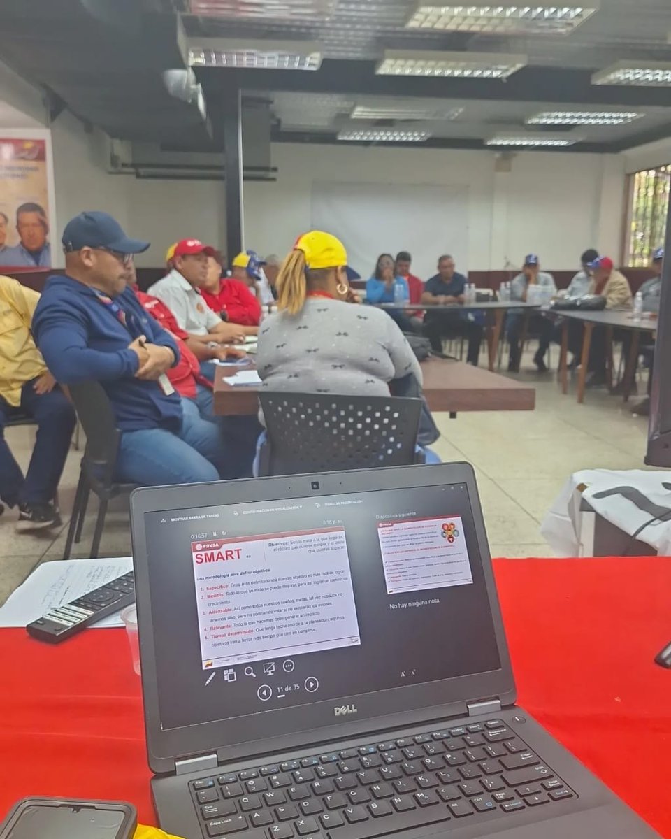 WillsRangelCBST's tweet photo. Hoy #13Mar desde la #FUTPV realizamos el primer Taller de Métrica y Utilidades de las Redes Sociales para la Batalla dictado por el Facilitador @hectormarquezve2024 dirigido a los sindicatos de base. 

Gracias al camarada @cberbeci por su apoyo a la clase obrera!

@NicolasMaduro https://t.co/iJX0Z4Zz7o