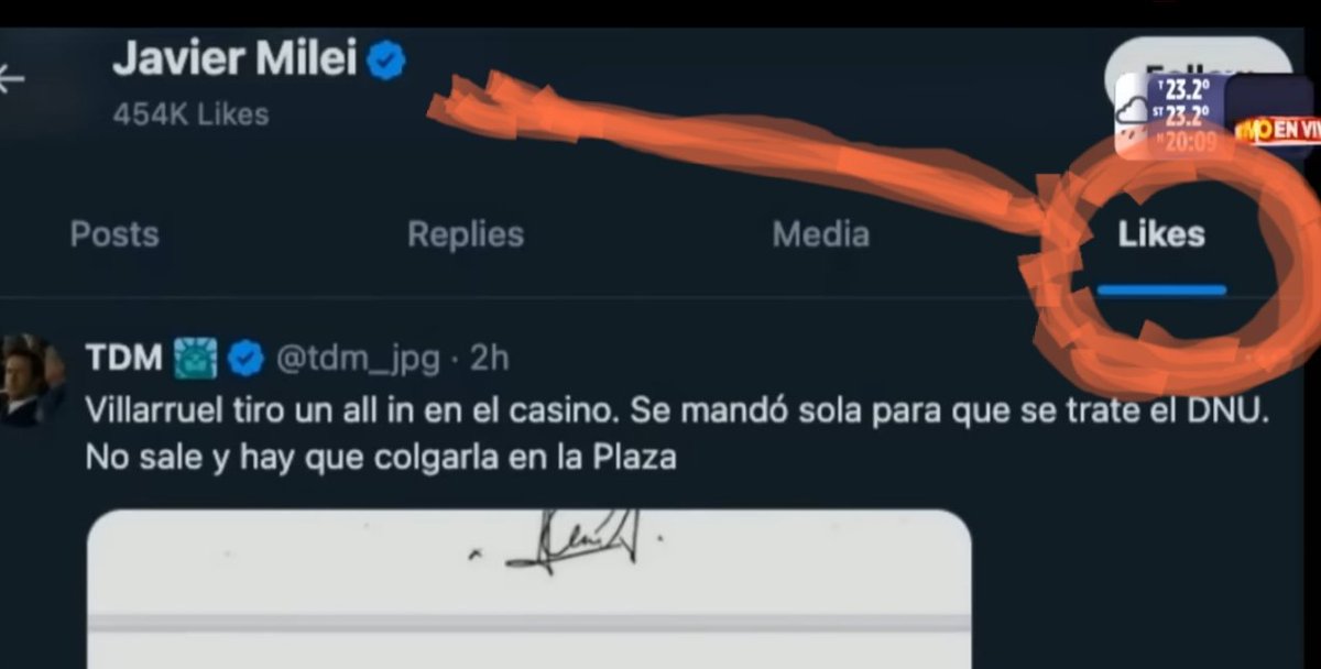 MajitoRCPP's tweet photo. La megusteada del Javo.
Taaan desquiciado como sus fanáticos. Publican y después borran todo como @tdm_pdg ¡SON CAGONES! así borran el like del psicópata y eso que a mí esa mina no me cabe ni poco. #AbajoElDNU https://t.co/0eKeE81e8R