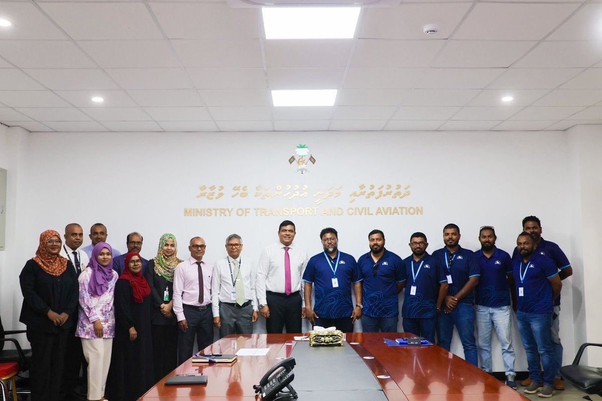 Minister Mohamed Ameen and representatives from the Ministry convened with MTCC CEO Mr. Abdulla Ziyad and senior management for a stakeholder engagement meeting concerning the Integrated National Public Ferry Network Project. @ameen3d @CEOMTCC @MTCCPlc #RTLFerry