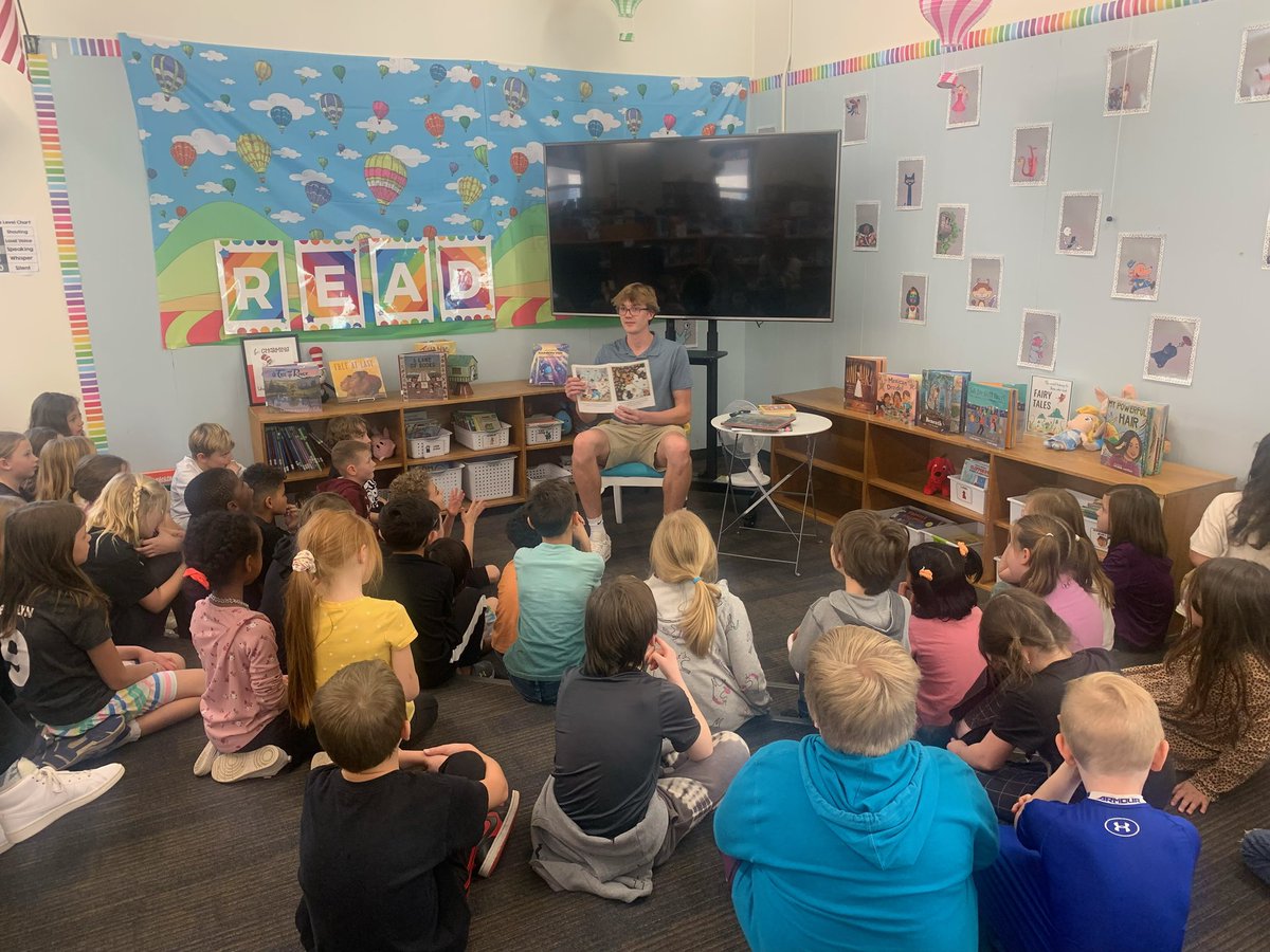March Is Reading Month

Thank you Ms. Heyboer and South Elementary for allowing the boys to come read to the 1st and 2nd Graders! The boys had a blast!