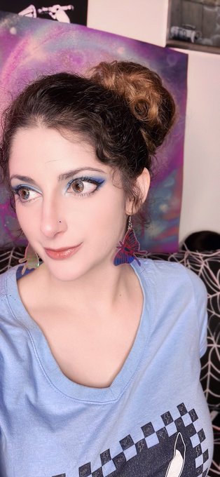 live!!  Twitch &amp; Youtube, pick your fav: https://t.co/Ic12xpfir3 https://t.co/hHVORBhxd1 https://t.c
