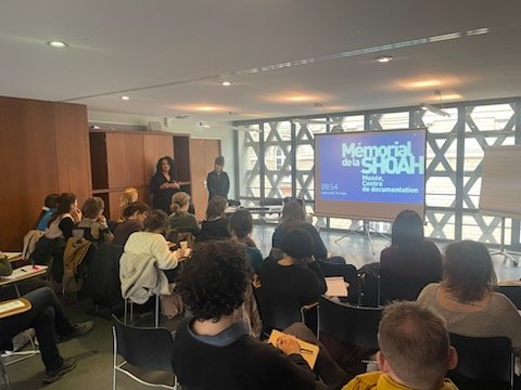 dsden77's tweet photo. Ouverture du DAASEN 77 de la formation pour des enseignants de Seine-et-Marne accueillis au Mémorial de la Shoah : explicitation, pédagogie et didactique pour l'enseignement d'un élément central du programme de 3e. 🙏@CD77 pour l'organisation en partenariat avec le mémorial. https://t.co/0EUvdKhPlE