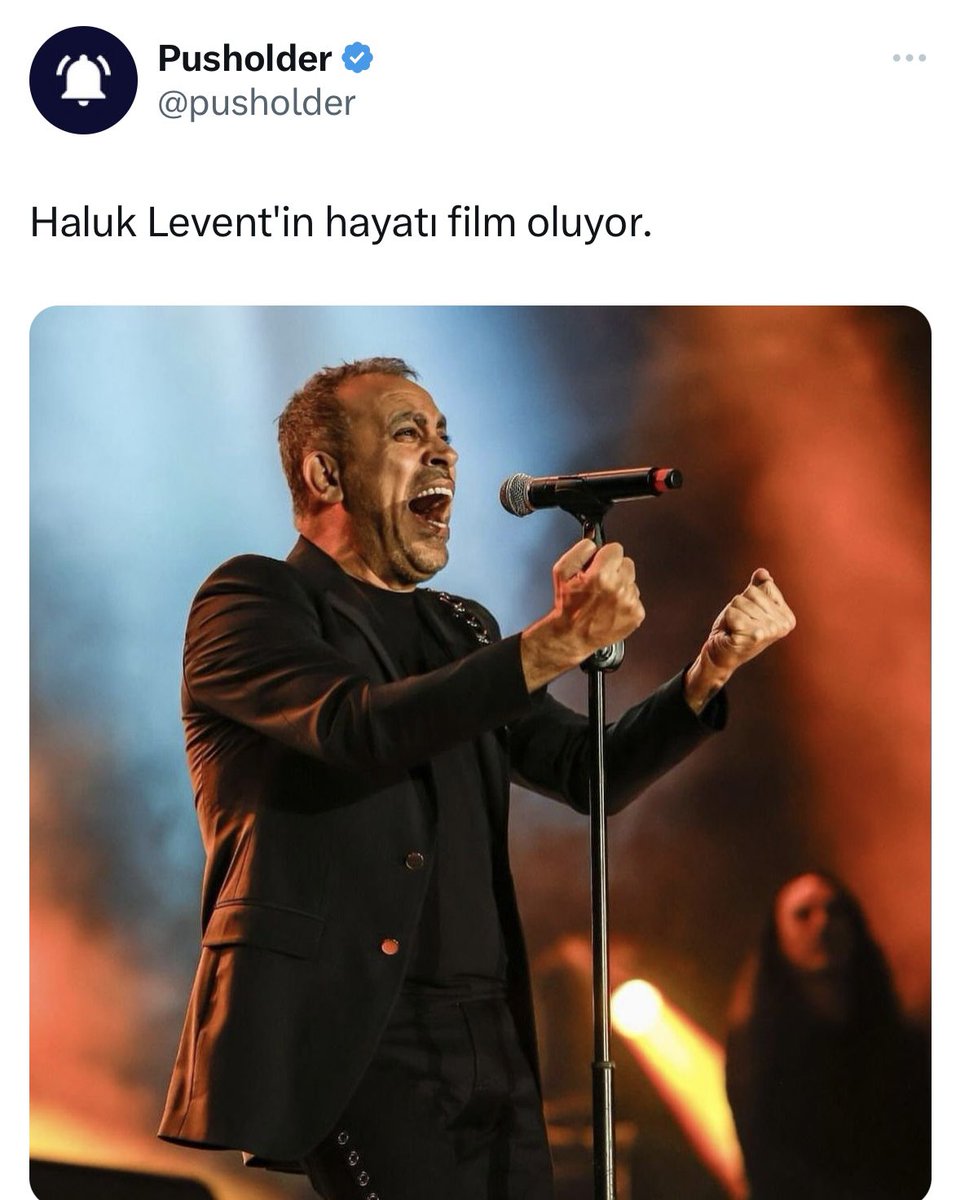 Hayatım film olmuyor😊 2004 yılında Transtrakya projesi vardı. TBMM ‘ye gelmişti. Proje onaylansaydı Kırklareli sahilinden Keşan sahiline kadar petrol boru hatları döşenecekti. Bu projeye karşı halk örgütlenmesinin o günlerdeki kara mizah çalışması bu. Hayatımdan 15 günlük kesit