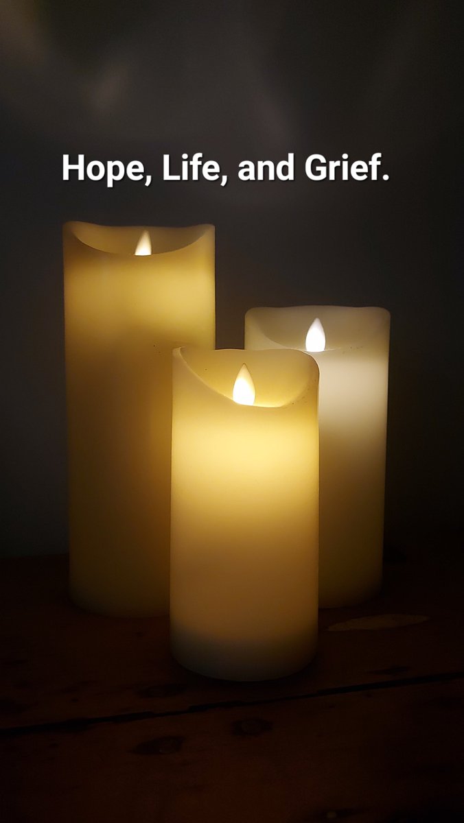 Tonight I light not one, but three candles. 
One for those living in the hope of a life away from #dialysis 
One for those who have received the #GiftOfLife 
and one for all those living with grief due to #kidneydisease 
Charlie 🕯️
#WorldKidneyDay
#KidneyAwareness
#kidneysmatter