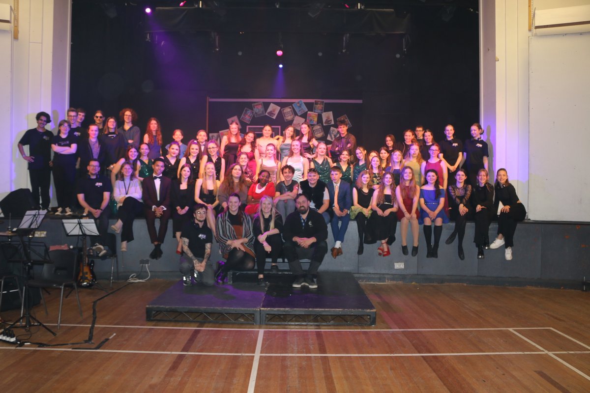 What a weekend!!  A huge congratulations to all our students and staff involved in our sell out production "Everybody loves Jamie" 📷📷
#inspired2achieve #community #newhaw #everybodystalkingaboutjamie #SecondarySchool #musical