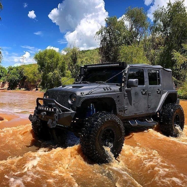 Good morning Mafia 👋☀️ We'll take some muddy water on this thirsty Thursday 😎 Get out there and enjoy your day, It's gonna be a beautiful one 🤙