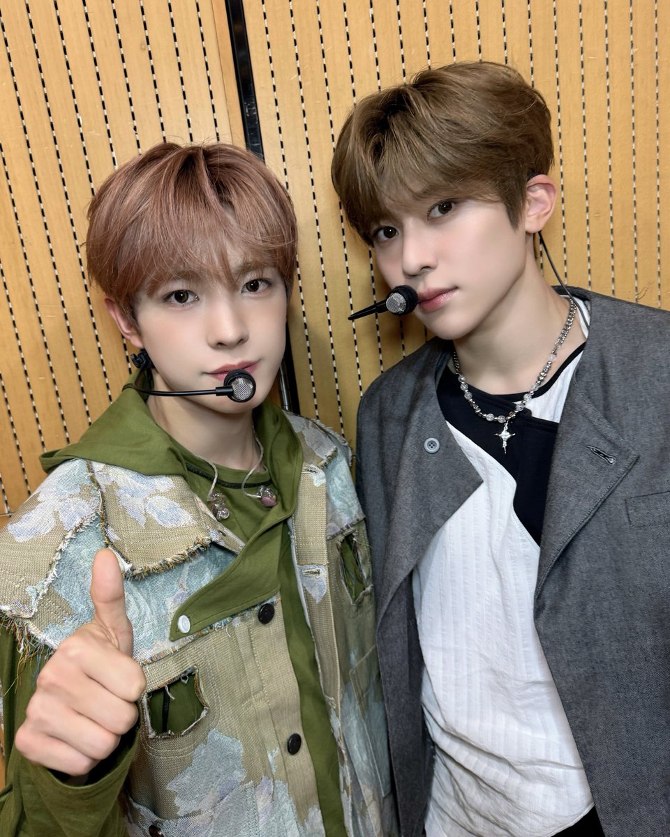 nctwishofficial's tweet photo. ⋆ ₊ ﾟ👍🫶✌️* ₊ ⋆

#NCTWISH #WISH  
#NCTWISH_WISH https://t.co/3z54A0Bog0