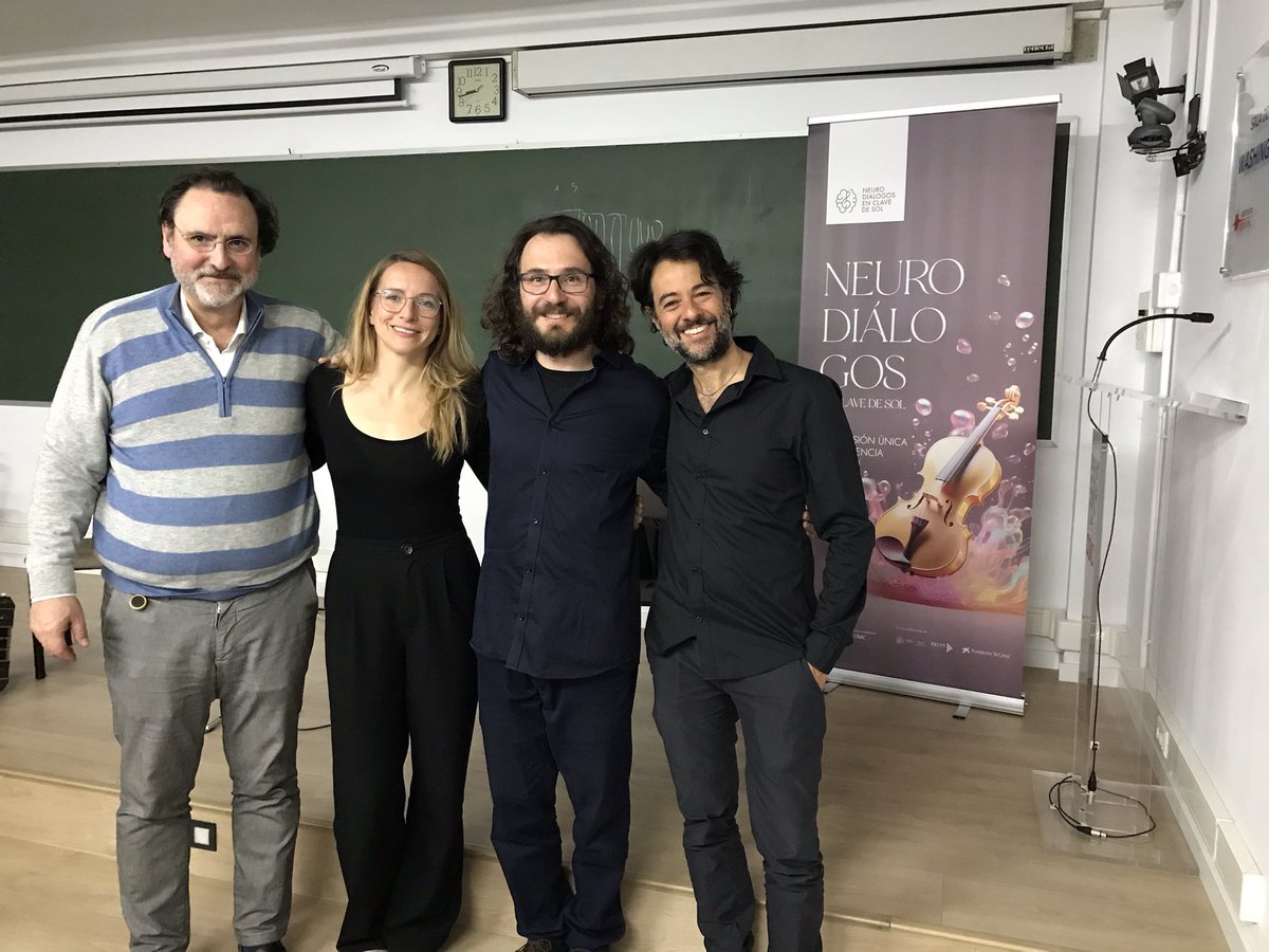 FdeCastroS's tweet image. #BrainAwarenessWeek2024 Yesterday, March 13th,a very special day with 3 &quot;autocontraprogrammed&quot; events inspired by 3 great #neuroscientists at the same time at #Turin_🇮🇹,#Seville_🇪🇸 &amp;amp; @InstitutoCajal (🇪🇸,too): unforgettable #FerdinandoRossi (@unito), @orlandowwoolf &amp;amp; @GFoffani