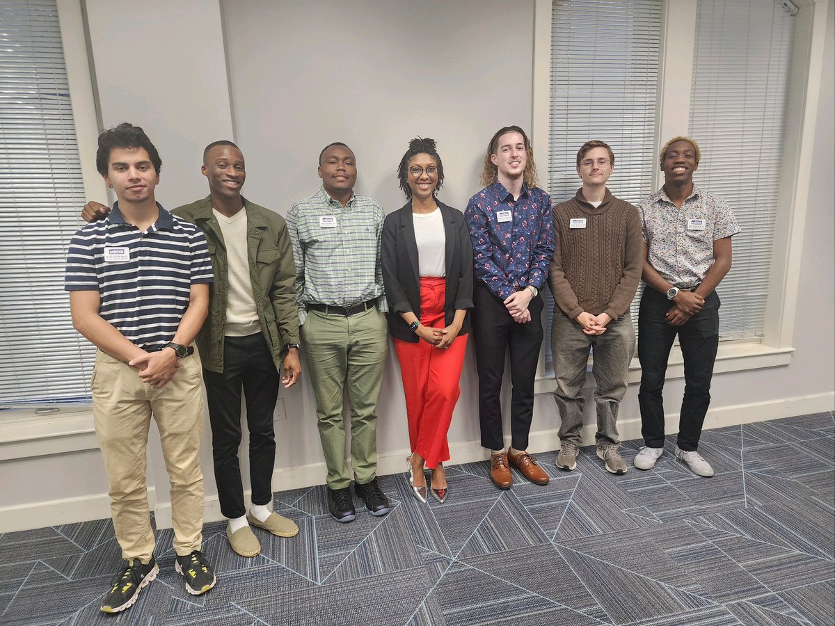mrstechking's tweet photo. Having conversations with @ccofsc_cmm was very refreshing. This group of future educators asked some really great questions and gave some insightful thoughts into the way that #ai can be utilized in education for both teachers and students. Thx for the invite to share! https://t.co/A4Qp1LrdIp