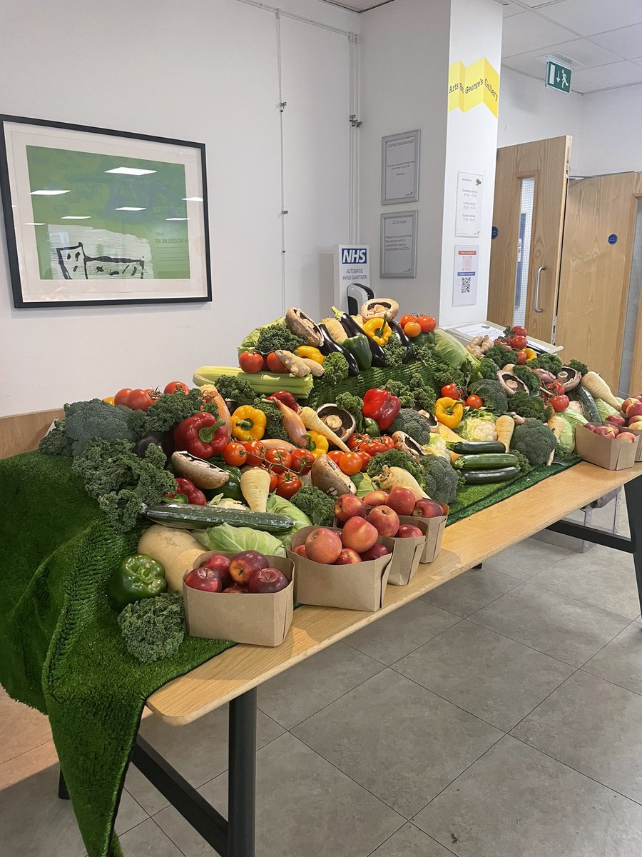 Catherine Leak tweet media