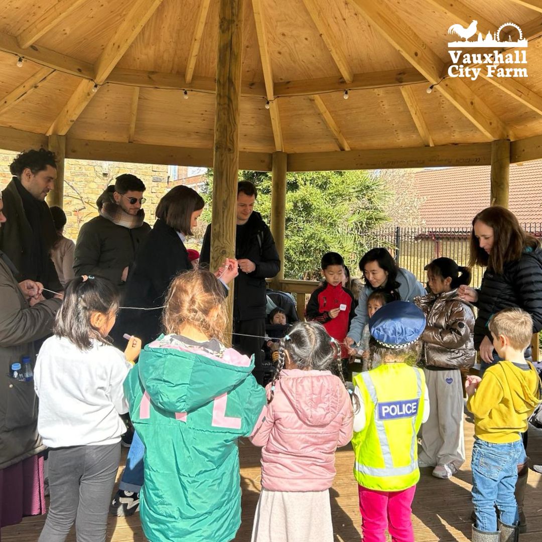 VauxhallFarm's tweet photo. Join our FREE drop-in sessions of Conservation Club!
Saturday, 16th March (12 β 1pm) - Creating Spaces: Pond Life
Register Here: https://t.co/k7L5Rim5HU
#Halftermactivities #London #Kidsactivities #Thingstodo #ConservationClub #NatureLovers #FreeEvent #Sustainability https://t.co/8GDgEdnEJN