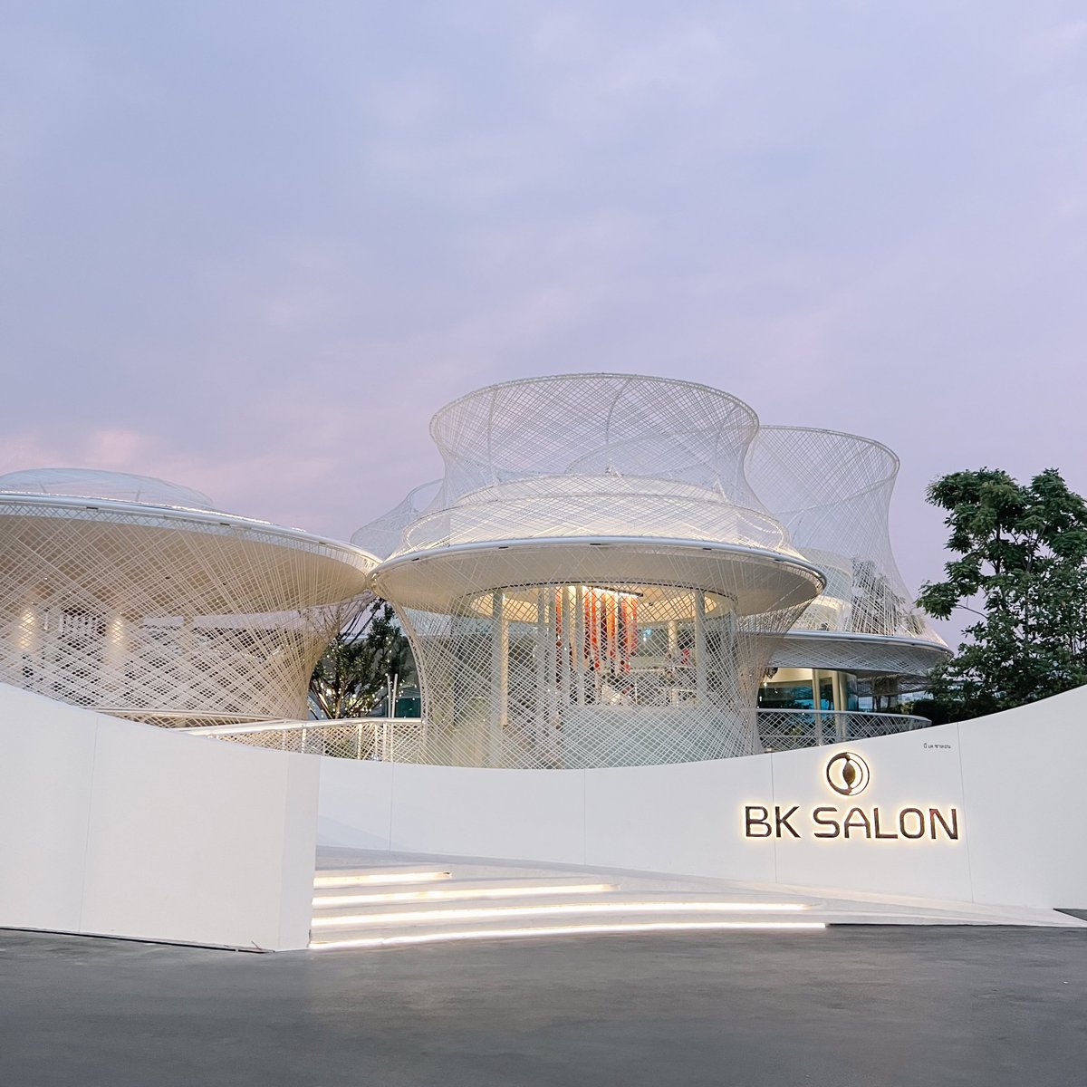 aboutmaew tweet media