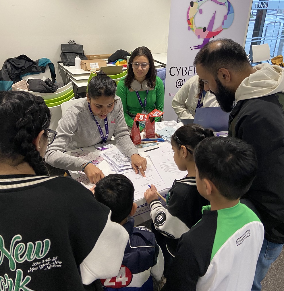 From robots and coding to paper engineering and <a href="/turtlestitch/">Andrea Mayr-Stalder (no posts here anymore)</a> - we had a fantastic time <a href="/uniofwarwick/">University of Warwick</a>’s Resonate Festival of Science and Technology.
#WMGOutreach #BSW2024 
@warwickrail @warwickracing <a href="/WMGBusiness/">WMG Business</a> <a href="/ScienceWeekUK/">British Science Week</a> <a href="/megjlow/">Prof Margaret Low MBE</a> <a href="/philjemmett/">Phil Jemmett</a> <a href="/CazArgh/">CarolineCannon</a>