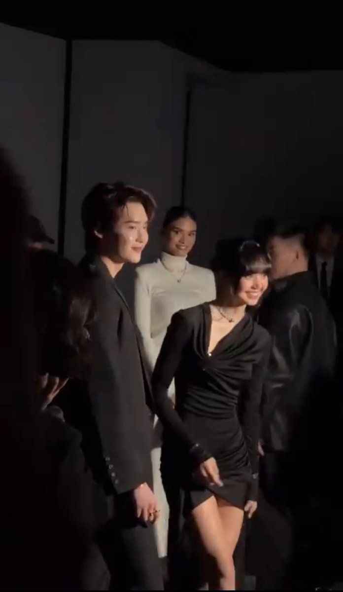 bpmeangirl's tweet photo. ไทย ปิน นัดเคลียรที่งานบู🫶🏻😌

LISA AT BULGARI KOREA
#LISAxBulgariStudio https://t.co/sbYUCHg65S