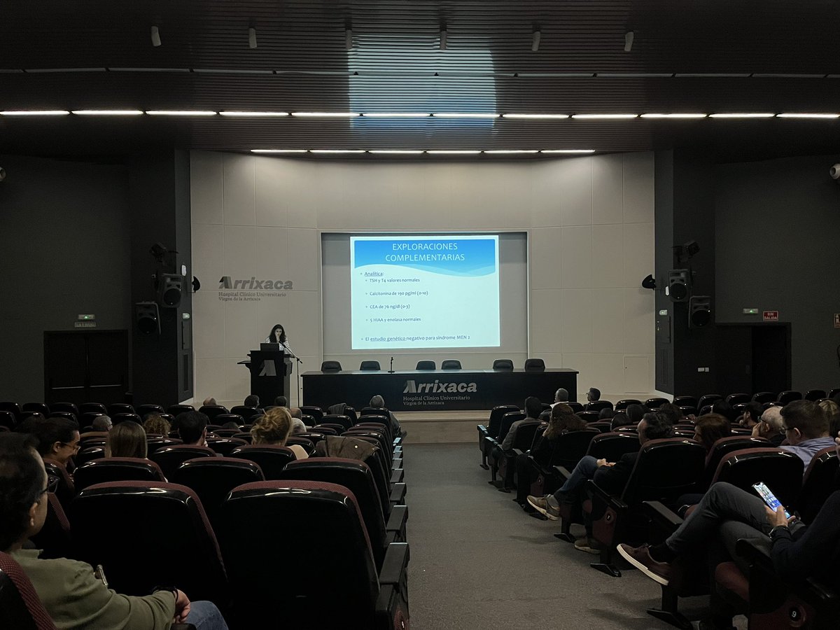 JJRuiz_7's tweet image. Nueva Jornada de Actualización en Cirugía Endocrina celebrada en @AreaUnoArrixaca con participantes de diversos hospitales nacionales @CirEnd_AEC @BeatrizFebrero @DrCassinello @Joaquin_Gom @ly_lorente_poch @jevillarmo @ramirez_cirugia @CirugiaHgu