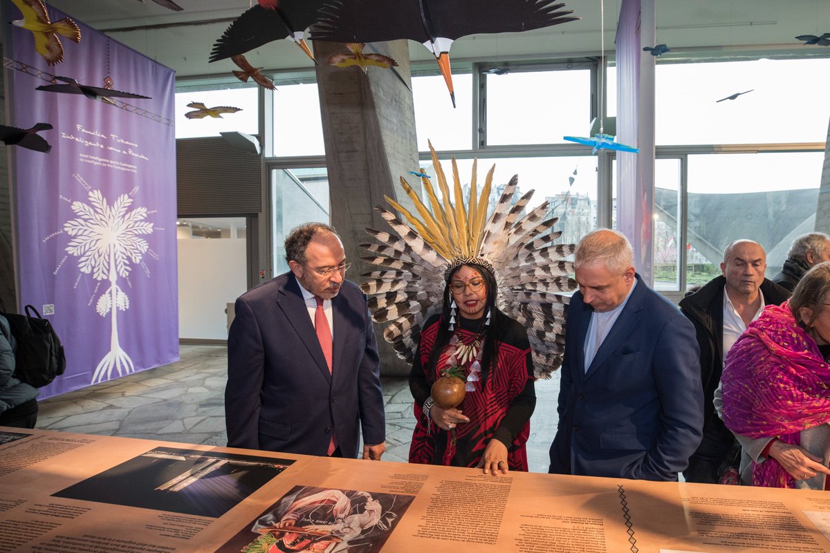 #IndigenousLanguages are more than just words. They are living heritage, identity, resilience against marginalization, and wisdom we must uphold in the changing world. An honor to open 'Nhe'ẽ Porã: Memory & Transformation', powerful exhibition by indigenous peoples in #Brazil 🇧🇷