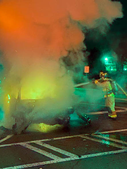 cobbcountyfire's tweet photo. The Crew from 26-C fought a fully involved car fire overnight while we were all sleeping! Great job 26-C, thank you for standing watch and responding at a moment's notice!
#cobbfire #carfire #26C #keepingKennesawsafe #gonightowls https://t.co/l5JrmMlJEV