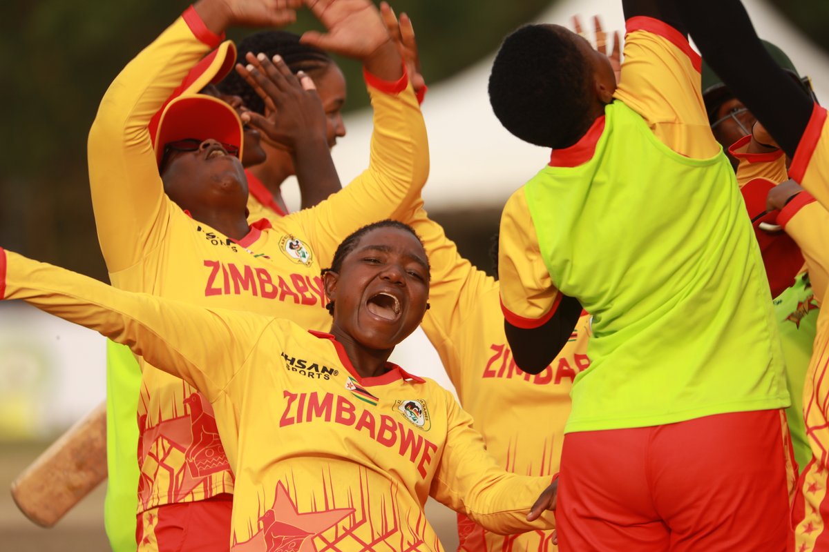 ZC rewards ‘Golden Girls’ with US$80 000 bonus Details 🔽 zimcricket.org/news/2860/ZC-r…