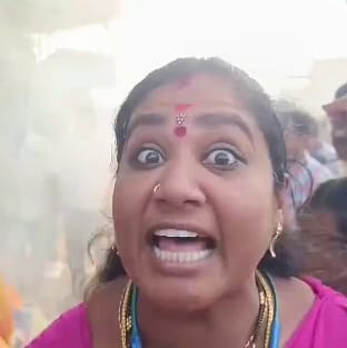 ysrcpitwingoff's tweet photo. కళ్ళల్లో ఆ ఫైర్ చూసావా పవన్ ..
పిఠాపురం వస్తే నిన్ను ఆధోపాతాళానికి తొక్కుతా అంటుంది 😂
#PackageStarPK #RIPTDP https://t.co/VfxGqCBk7o