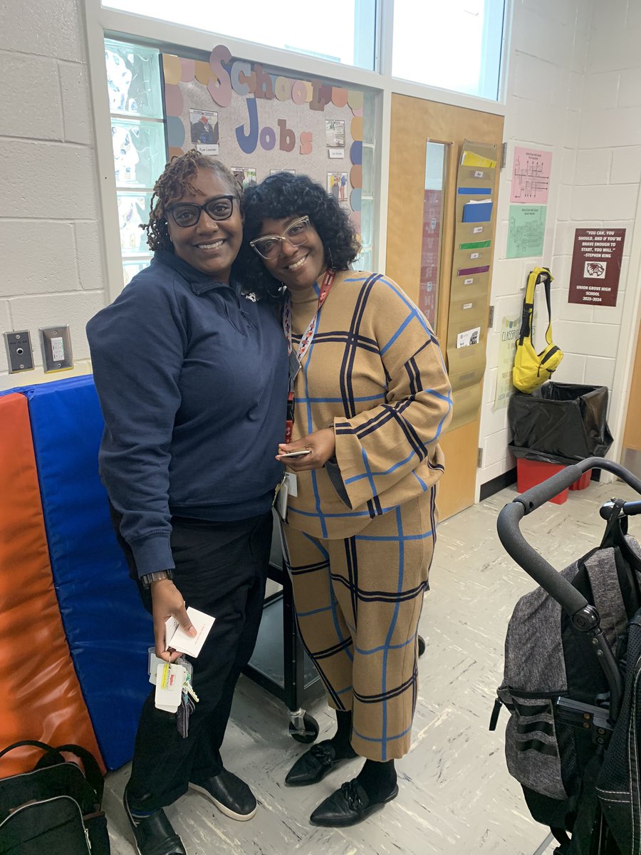 Simone Hyman tweet media