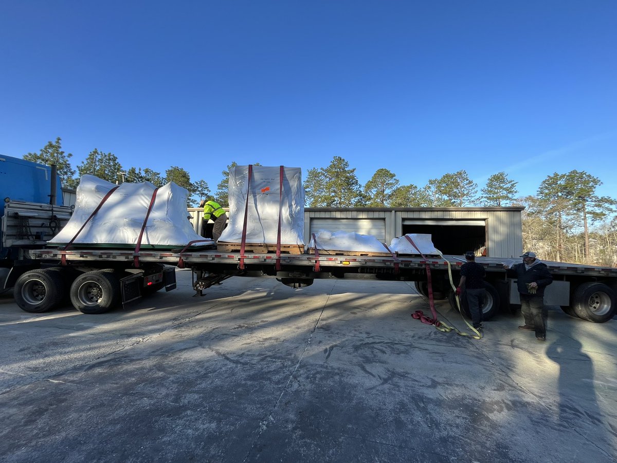 Tyler Montgomery tweet media