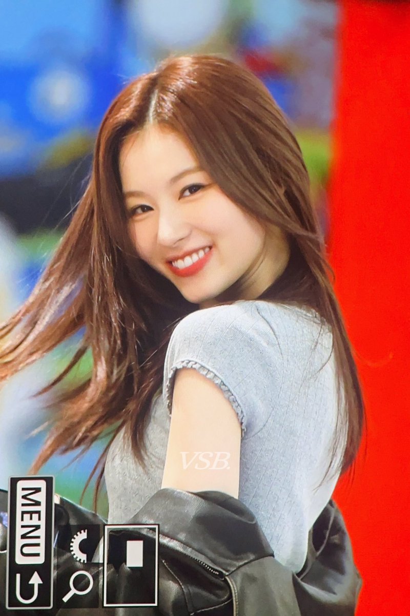 SANA HOT GIRL