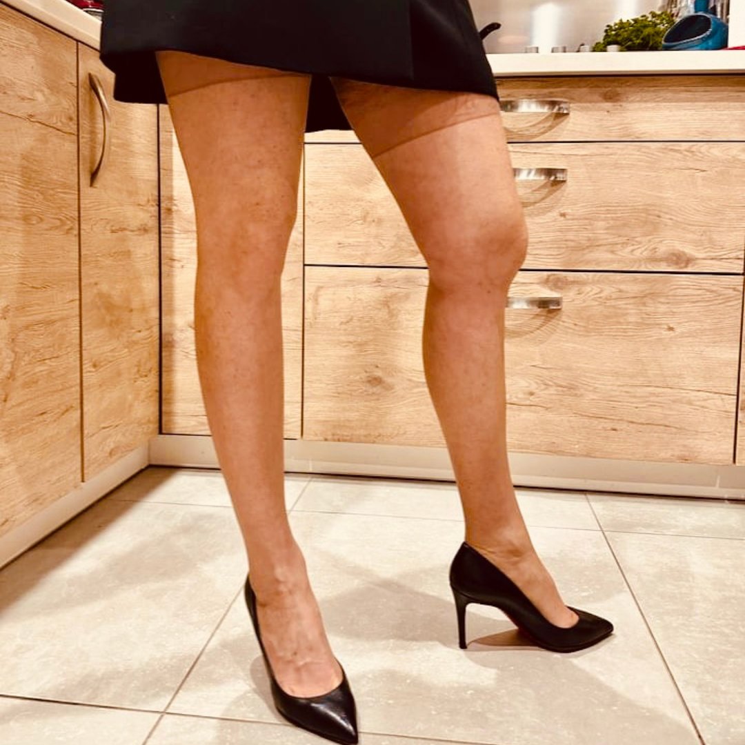 Elle_et_Heel's tweet photo. With and without... 💥
Thank you @galilomi5 😘 for sharing your pictures 🥰 You are always so creative and 🔥
More of this series 👉🏼 https://t.co/knVcmqmZJz🏴☠️
#woazaa #fullyfashionedstockings #fullyfashioned #fullyfashionednylons #basnylons #basnylon https://t.co/NhtzctmPVC