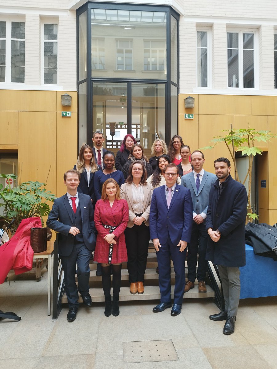 Laurent Borzillo (@laurentborzillo) on Twitter photo Merci également au <a href="/NationalDefence/">National Defence</a> (programme #Minds) à <a href="/WIISFrance/">WIIS France</a>, au <a href="/RAS_NSA/">RAS-NSA</a>, à l'<a href="/ENAP_Universite/">ENAP.ca</a>, à l'ACADEM et au <a href="/LeRubicon_org/">Le Rubicon</a> pour leur soutien dans le cadre de ce programme Merci également au <a href="/NationalDefence/">National Defence</a> (programme #Minds) à <a href="/WIISFrance/">WIIS France</a>, au <a href="/RAS_NSA/">RAS-NSA</a>, à l'<a href="/ENAP_Universite/">ENAP.ca</a>, à l'ACADEM et au <a href="/LeRubicon_org/">Le Rubicon</a> pour leur soutien dans le cadre de ce programme
