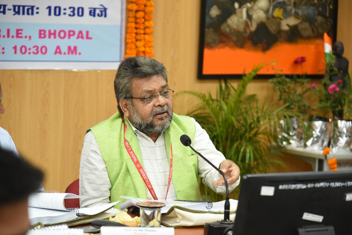 RIEBhopal's tweet photo. The 60th Management Committee Meeting of our Institute convened today under the esteemed Chairmanship of Prof. S.K Jain, Vice Chancellor of Barkatullah University, Bhopal. #ManagementCommittee #AcademicExcellence #BarkatullahUniversity #NCERT @EduMinOfIndia @ProfSaklani https://t.co/0XbD2p2gW0