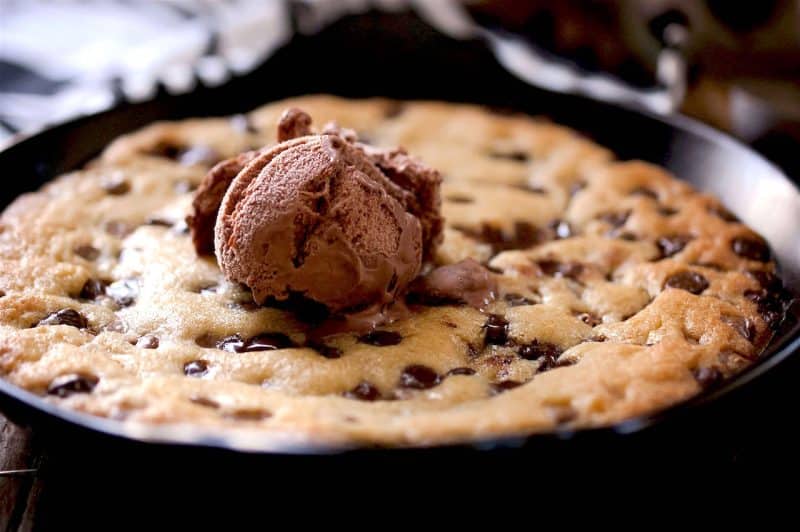 B15985's tweet photo. 25% off every dessert
This offer is only for one week! https://t.co/bWP50SZExm