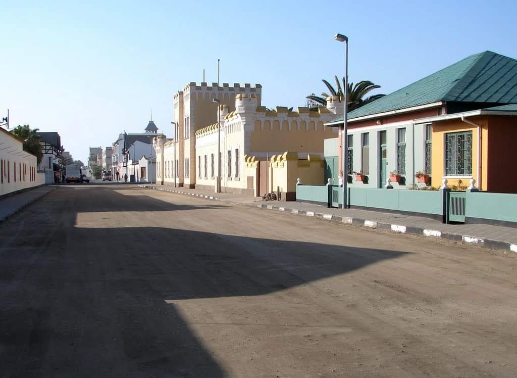 Africa Facts Zone tweet media