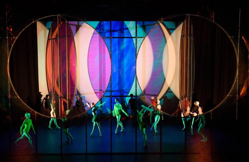 Olafur developed the visual concept for the ballet Tree of Codes, choreographed by Wayne McGregor and music composed by Jamie xx. Tree of Codes, 2015 Opera House, Manchester, 2015 Photo: Joel Chester Filde