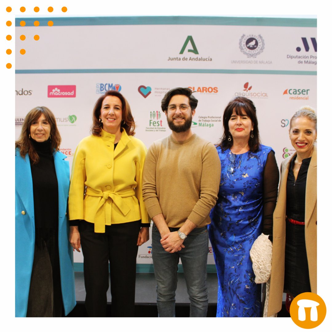 🚀 ¡Un año más participamos en Tecnosocial! Descubre cómo nuestro trabajo en <a href="/PuntosVuela/">Puntos Vuela</a> en Ciudad Jardín está revolucionando la relación de los mayores con la tecnología. ¡Te esperamos en nuestro stand hoy y mañana! #ArrabalAID #Innovación #Tecnosocial2024 🌟