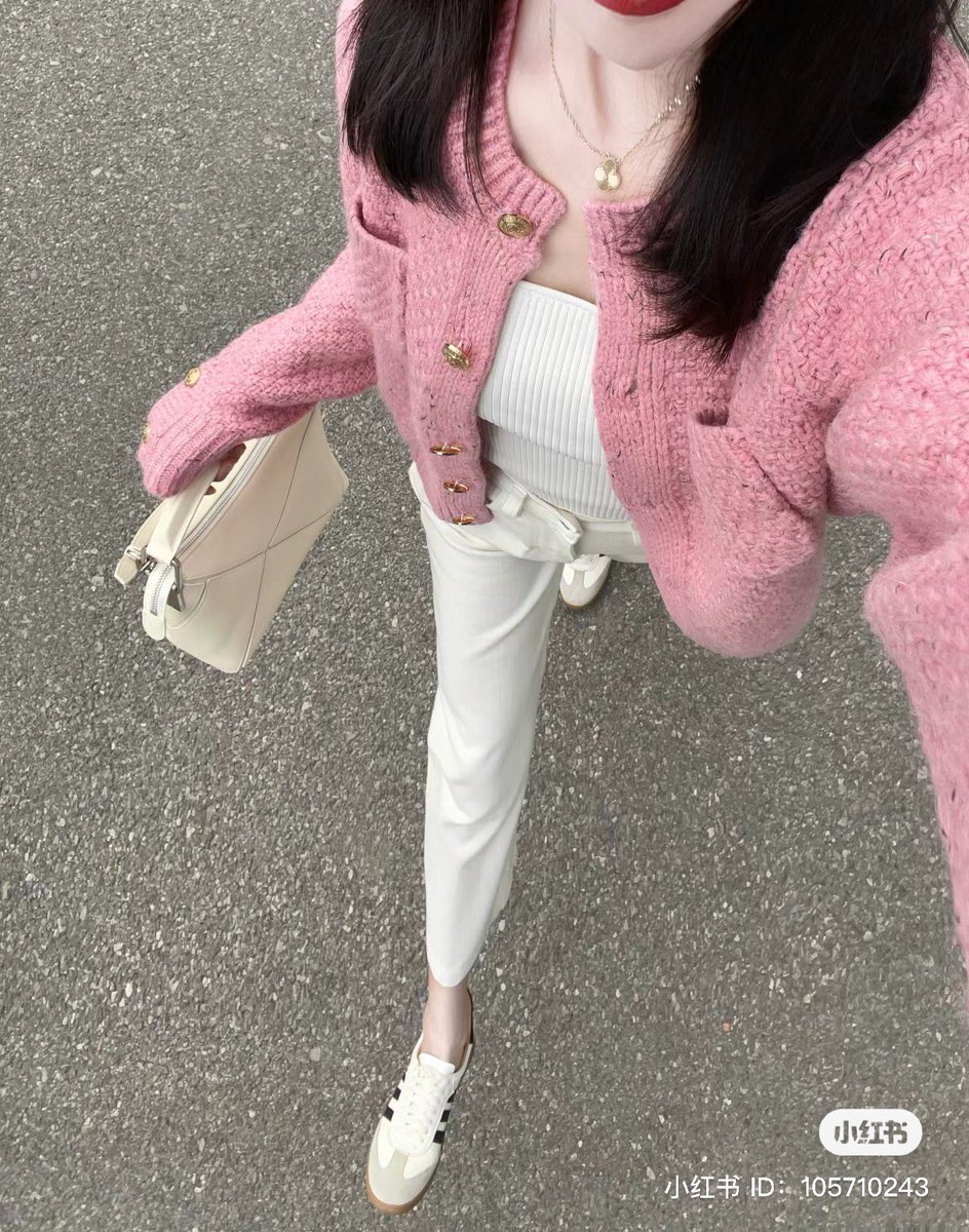 m01upec0's tweet photo. 春近付いてきたからこの子のコーデ真似する🌸⟡.· https://t.co/vK6DH0BRbd