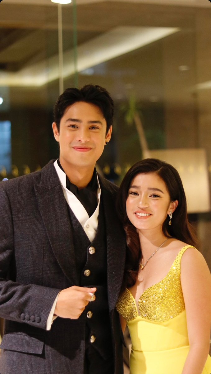 HAIL TO THE KING AND QUEEN

DONBELLE REIGNING ROYALTY

#DonBelle l #StarMagicalProm2024 
#PromKingDONNY l #PromQueenBELLE