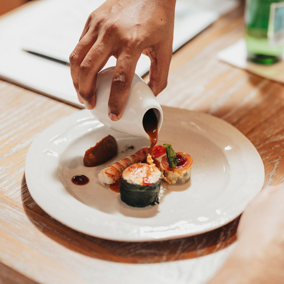 The competition is intense and the stakes are high at #Constancefestivalculinaire. 🏆 Don't miss out on your chance to vote and win incredible prizes, including a @Nespresso machine and a 3-night stay at #ConstanceBelleMarePlage! Vote now: bit.ly/48PwqUd